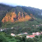 Gasthuis Madeira Surf 4*