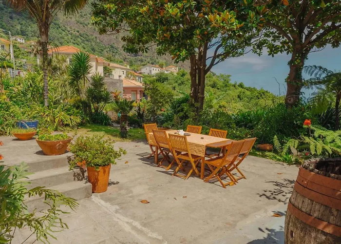 Гостевой дом Madeira Surf