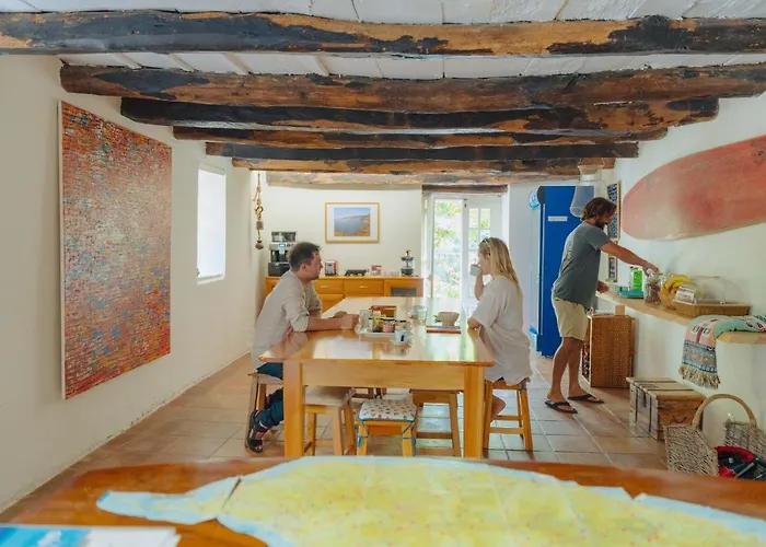 Гостевой дом Madeira Surf 3*