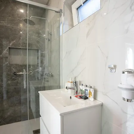 Pensionat Madeira Surf São Vicente