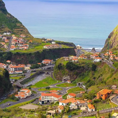 Madeira Surf Гостевой дом